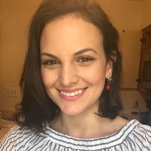 Meet your Posher, Amy